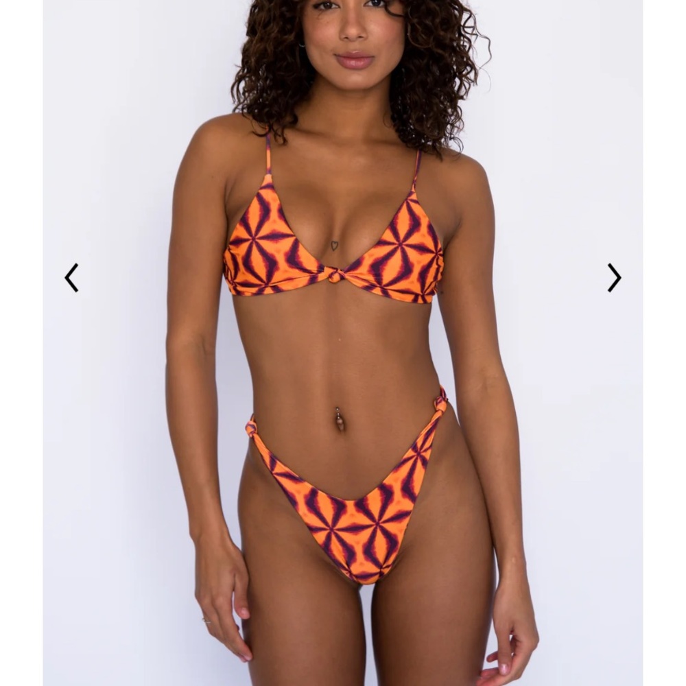 Skatie Sarah Top-Lava print